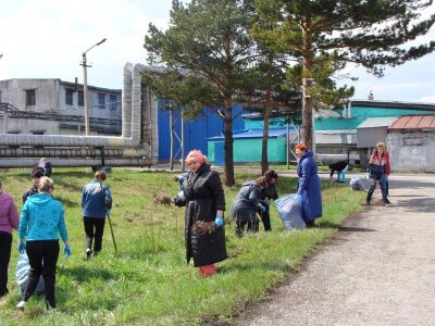 Вот так провели работники ГБУЗ КО ОКОХБВЛ Областной чистый четверг, объявленный губернатором Кемеровской области А.Г. Тулеевым, 28.04.2016 г.