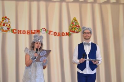 Концертная программа, подготовленная агитбригадой "Алые паруса"